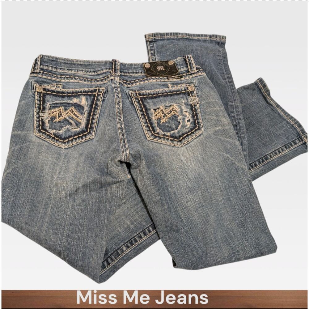 Miss Me Bootcut Jeans Women’s 29 — Distressed & Embellished Y2K